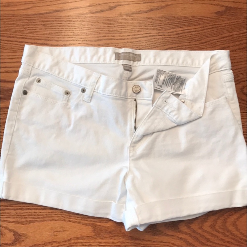 Women’s Banana Republic Shorts White Size 10